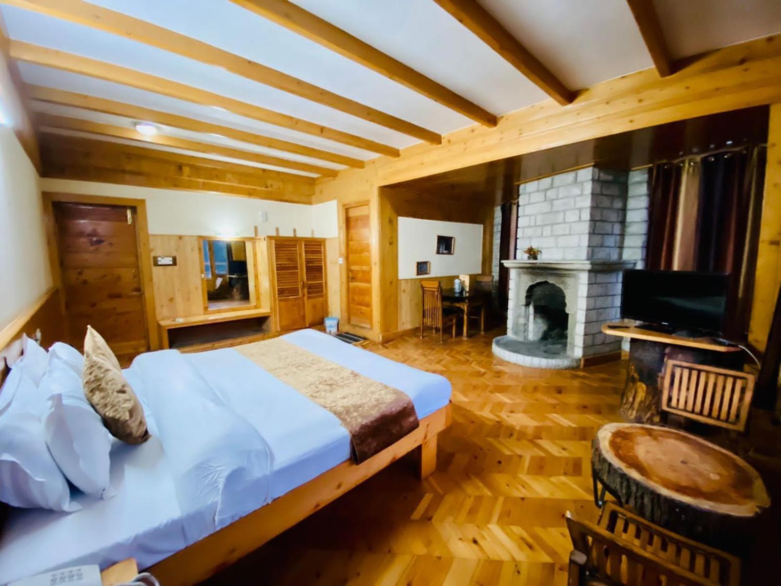 The Vashisht, Manali - A Four Star Luxury Hotel - Manali (Himachal Pradesh) — Photos 1